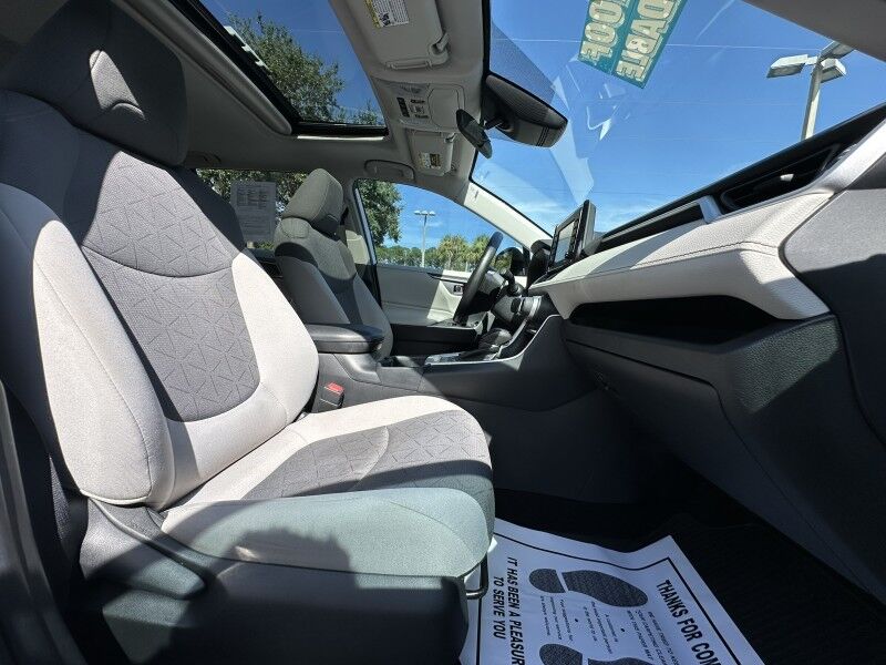 2022 Toyota RAV4 Hybrid XLE Jacksonville FL
