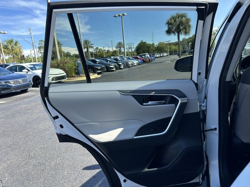 2022 Toyota RAV4 Hybrid XLE Jacksonville FL