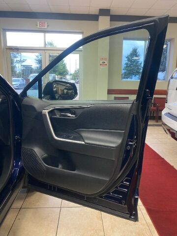 2022 Toyota RAV4 Hybrid XLE Premium Charlotte NC