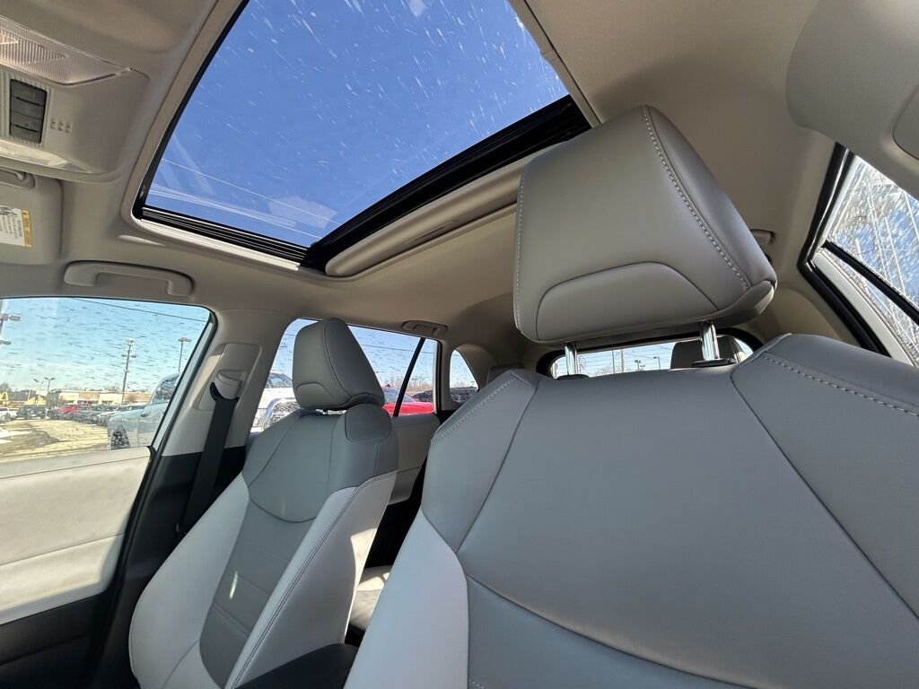 2022 Toyota RAV4 Hybrid XLE Premium Crestwood KY