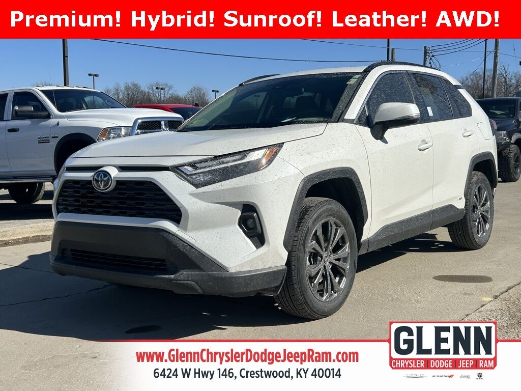2022 Toyota RAV4 Hybrid XLE Premium