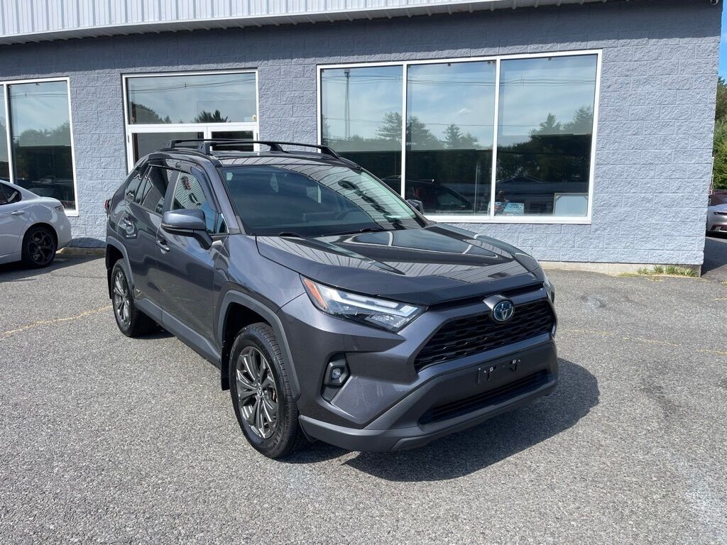 2022 Toyota RAV4 Hybrid XLE Premium Orange MA