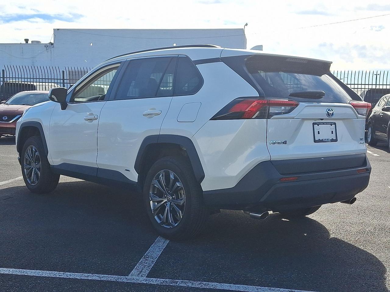 2022 Toyota RAV4 Hybrid XLE Premium Philadelphia PA