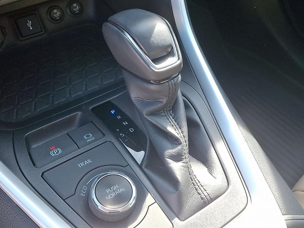 2022 Toyota RAV4 Hybrid XLE Premium Philadelphia PA