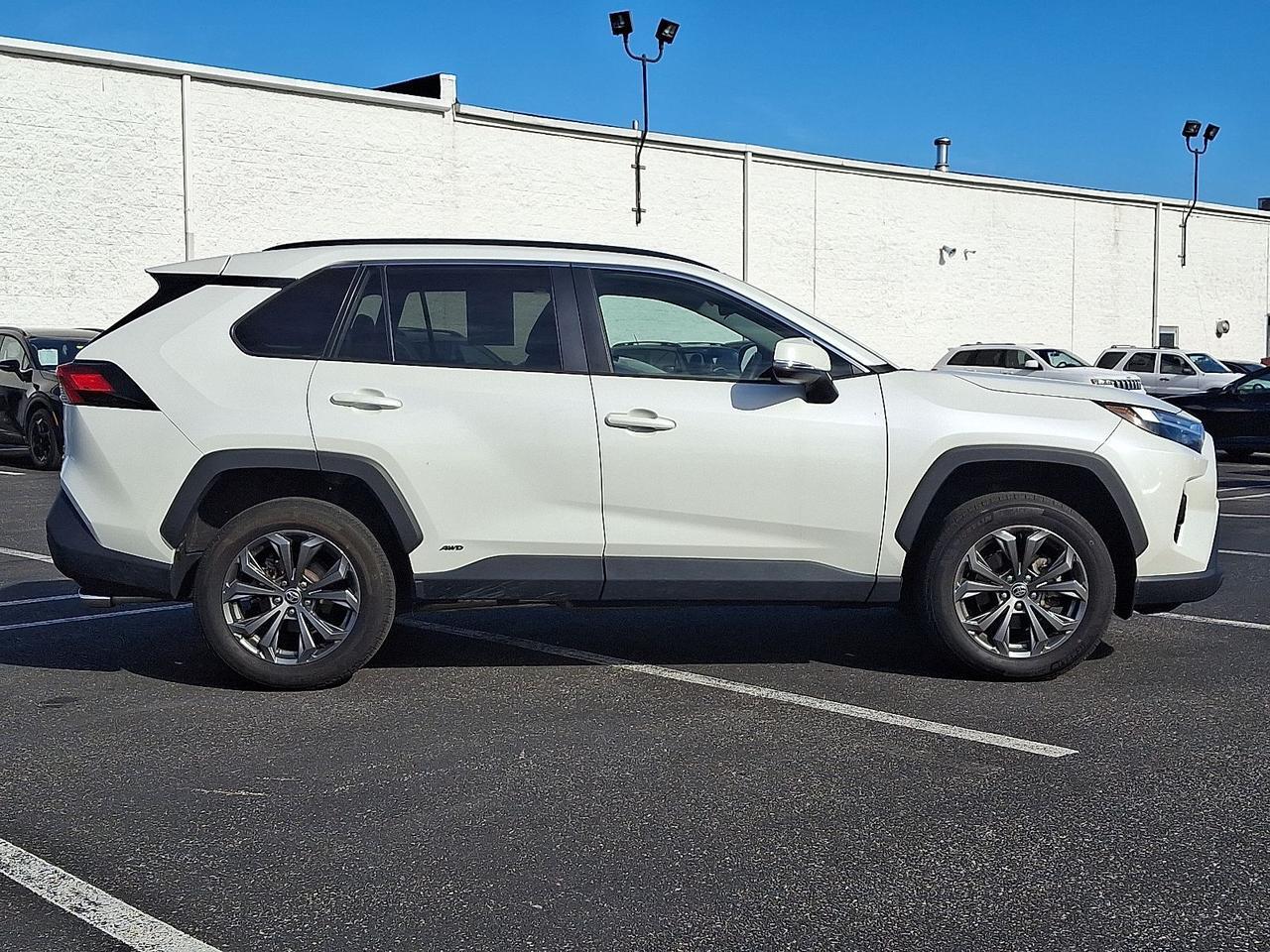 2022 Toyota RAV4 Hybrid XLE Premium Philadelphia PA