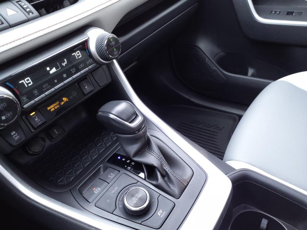 2022 Toyota RAV4 Hybrid XLE Premium Roanoke VA