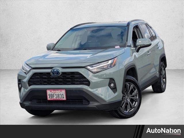 2022 Toyota RAV4 Hybrid XLE Premium