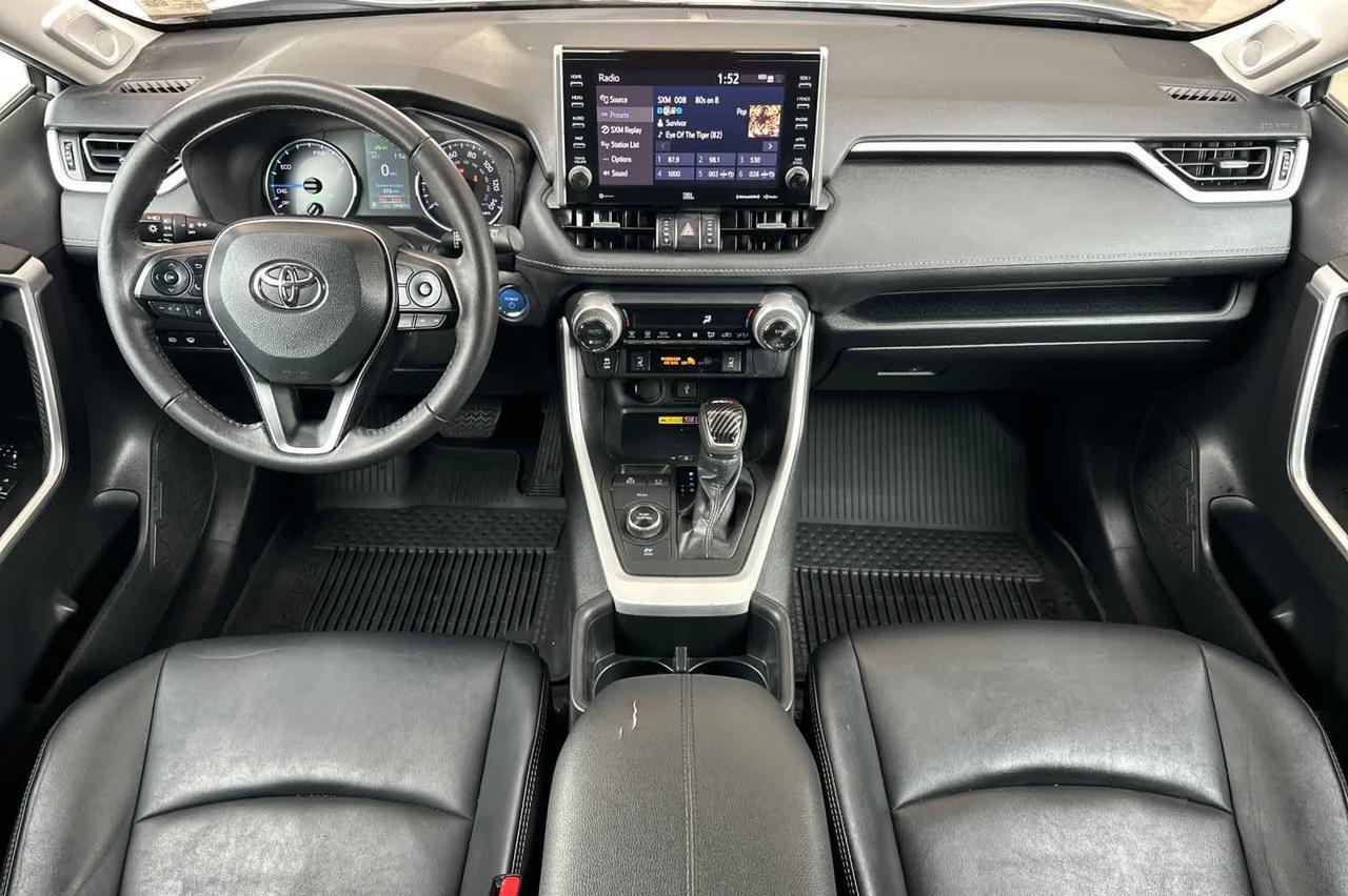 2022 Toyota RAV4 Hybrid XLE Premium