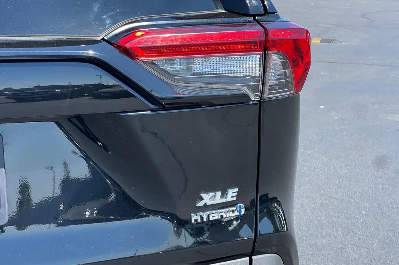 2022 Toyota RAV4 Hybrid XLE Premium Roseville CA