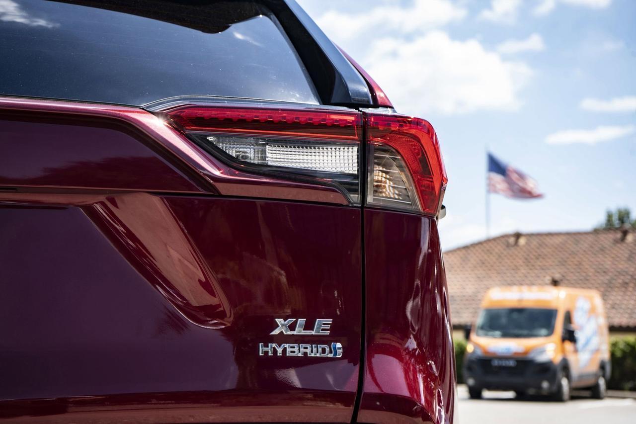 2022 Toyota RAV4 Hybrid XLE Premium San Antonio TX