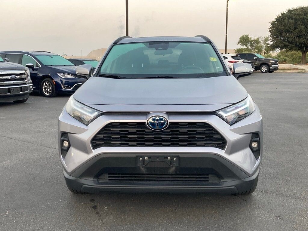 2022 Toyota RAV4 Hybrid XLE Premium