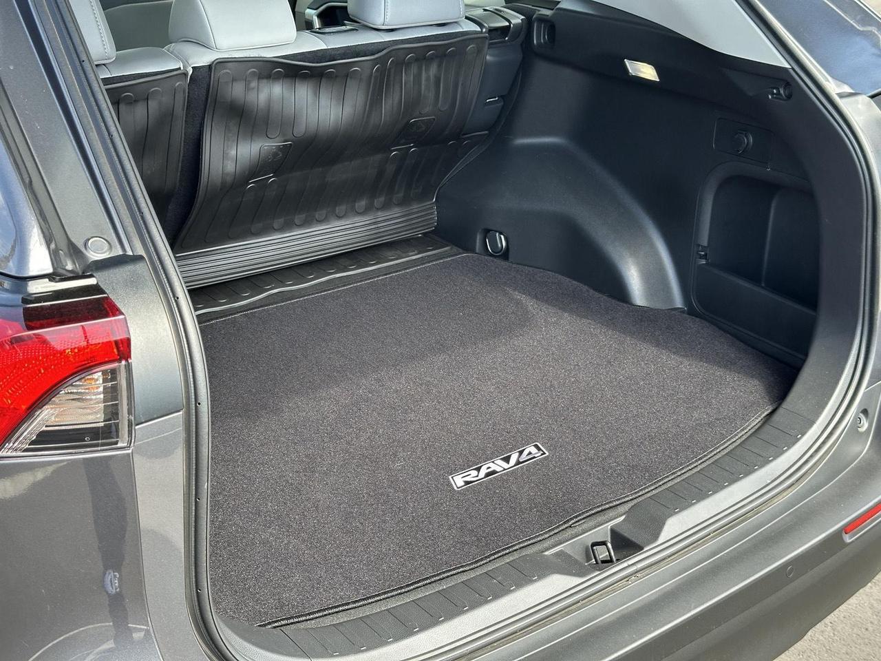 2022 Toyota RAV4 Hybrid XLE Premium Tucson AZ