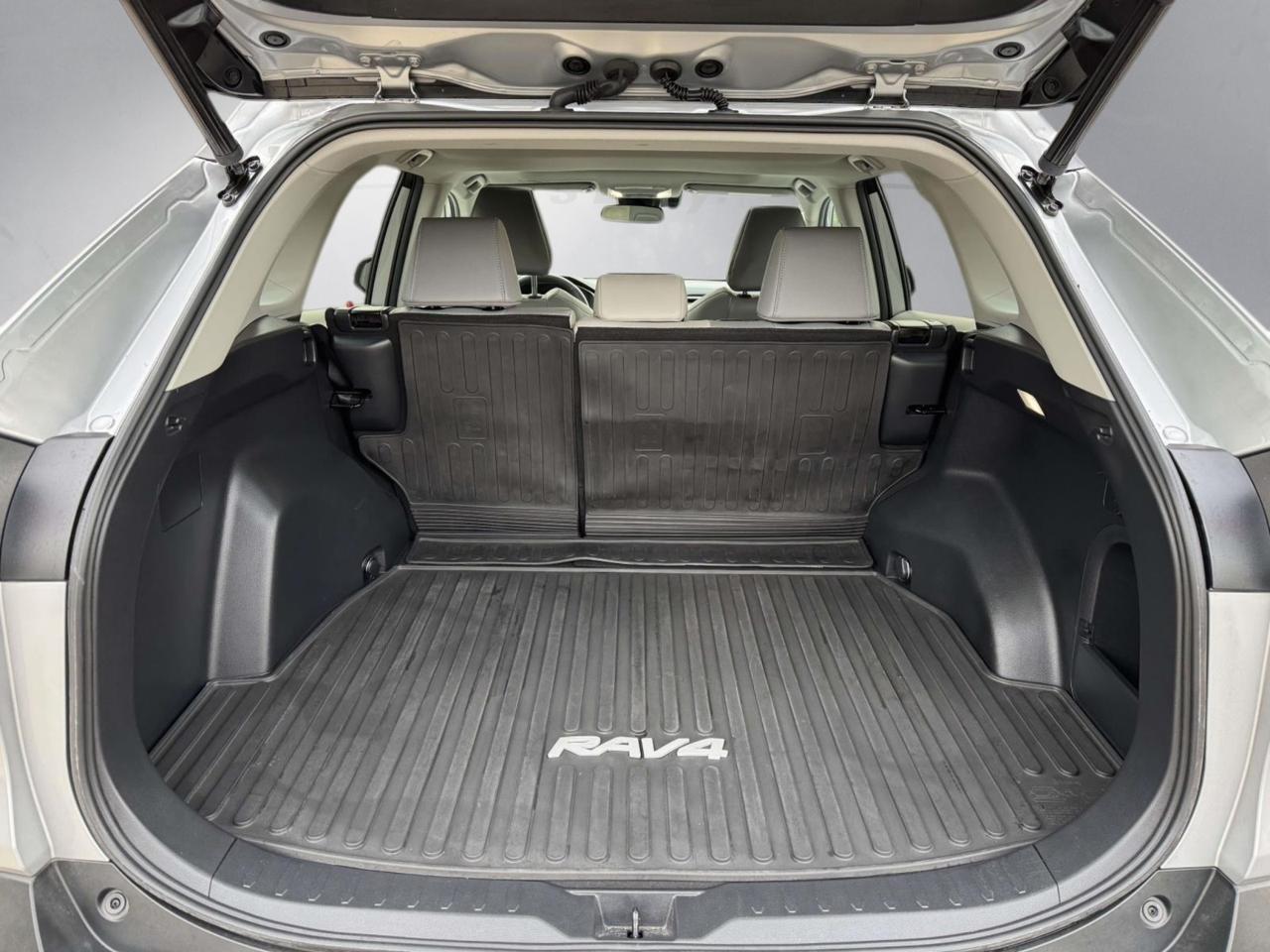 2022 Toyota RAV4 Hybrid XLE Premium Fredericksburg VA