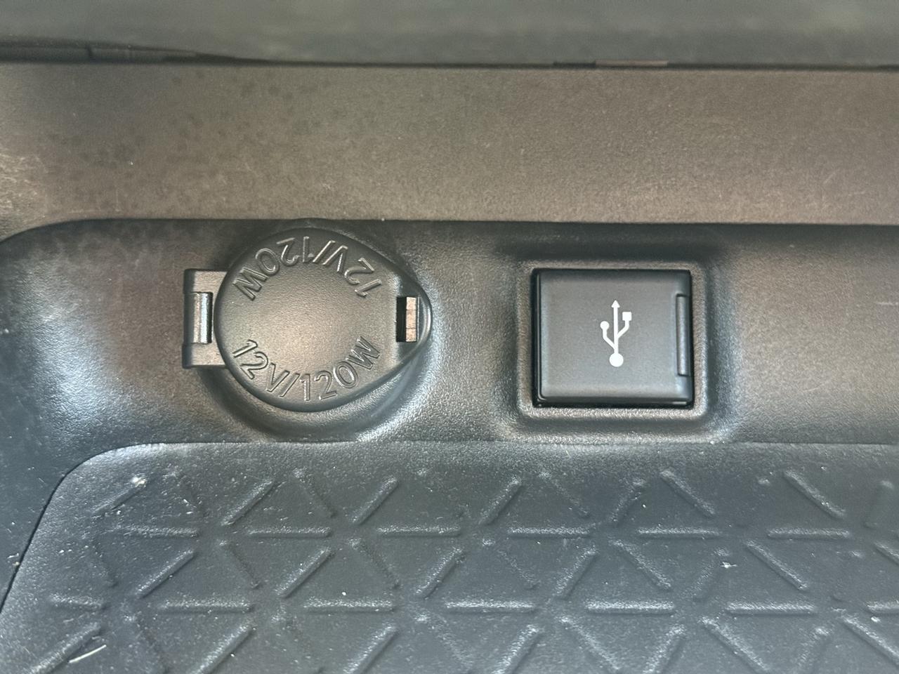 2022 Toyota RAV4 Hybrid XLE Premium Stafford VA