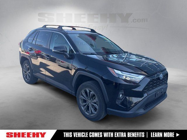 2022 Toyota RAV4 Hybrid XLE Premium