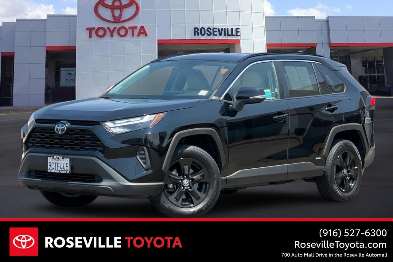 2022 Toyota RAV4 Hybrid XLE