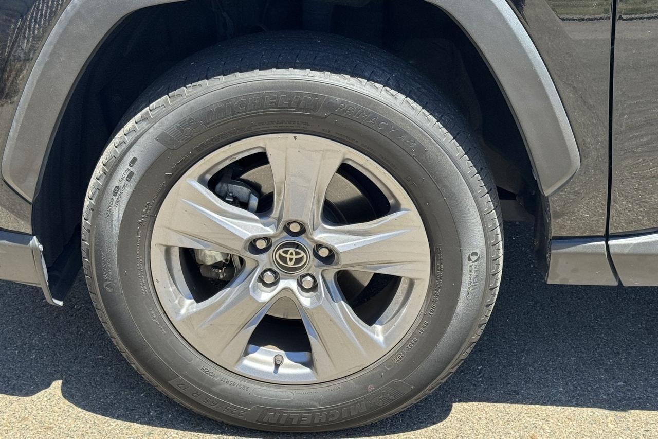 2022 Toyota RAV4 Hybrid XLE Roseville CA