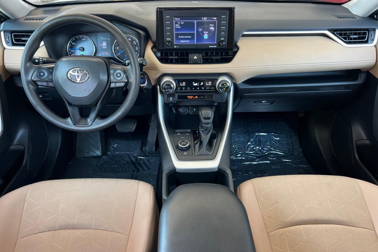 2022 Toyota RAV4 Hybrid XLE