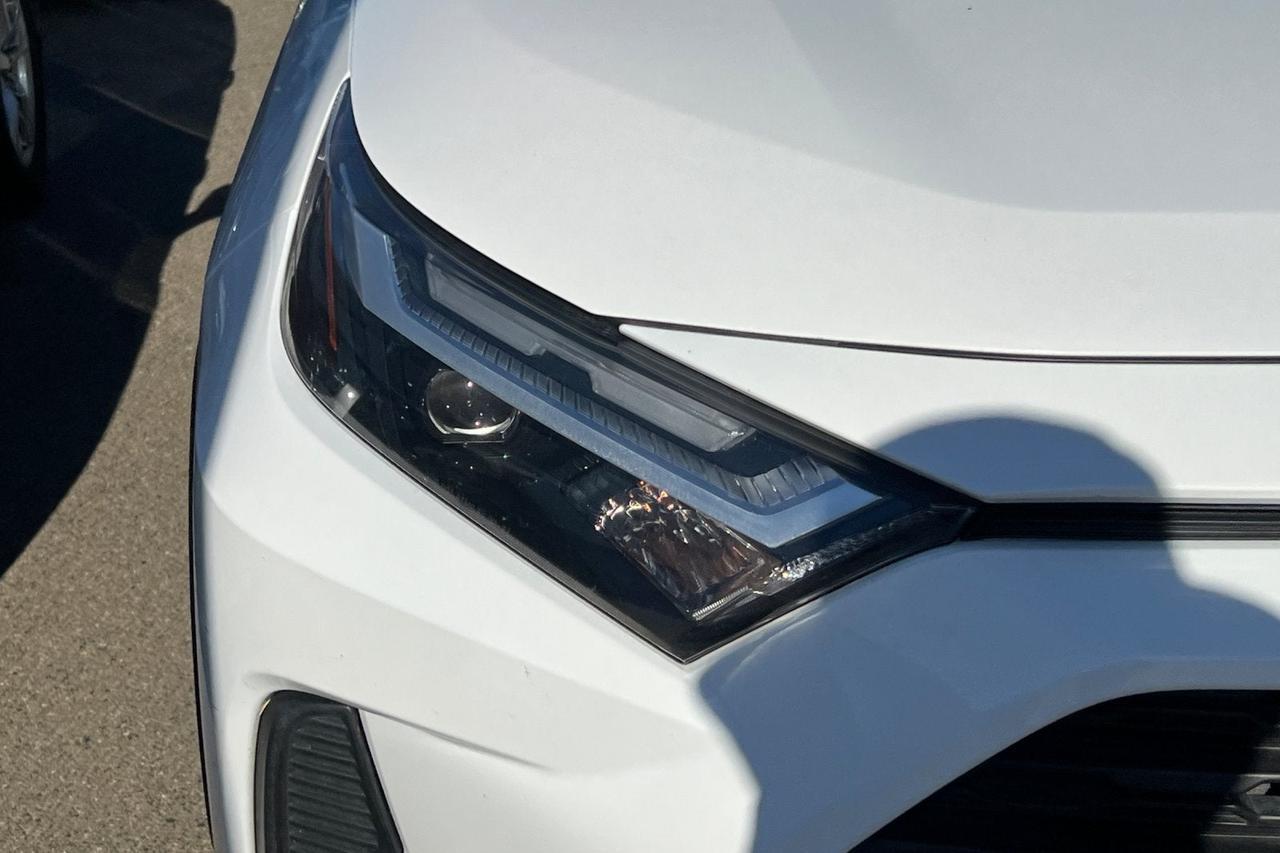 2022 Toyota RAV4 Hybrid XLE Roseville CA