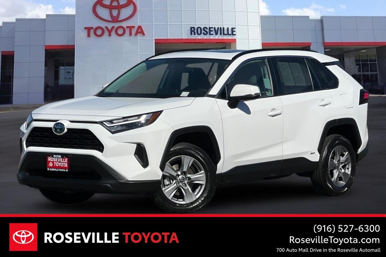 2022 Toyota RAV4 Hybrid XLE