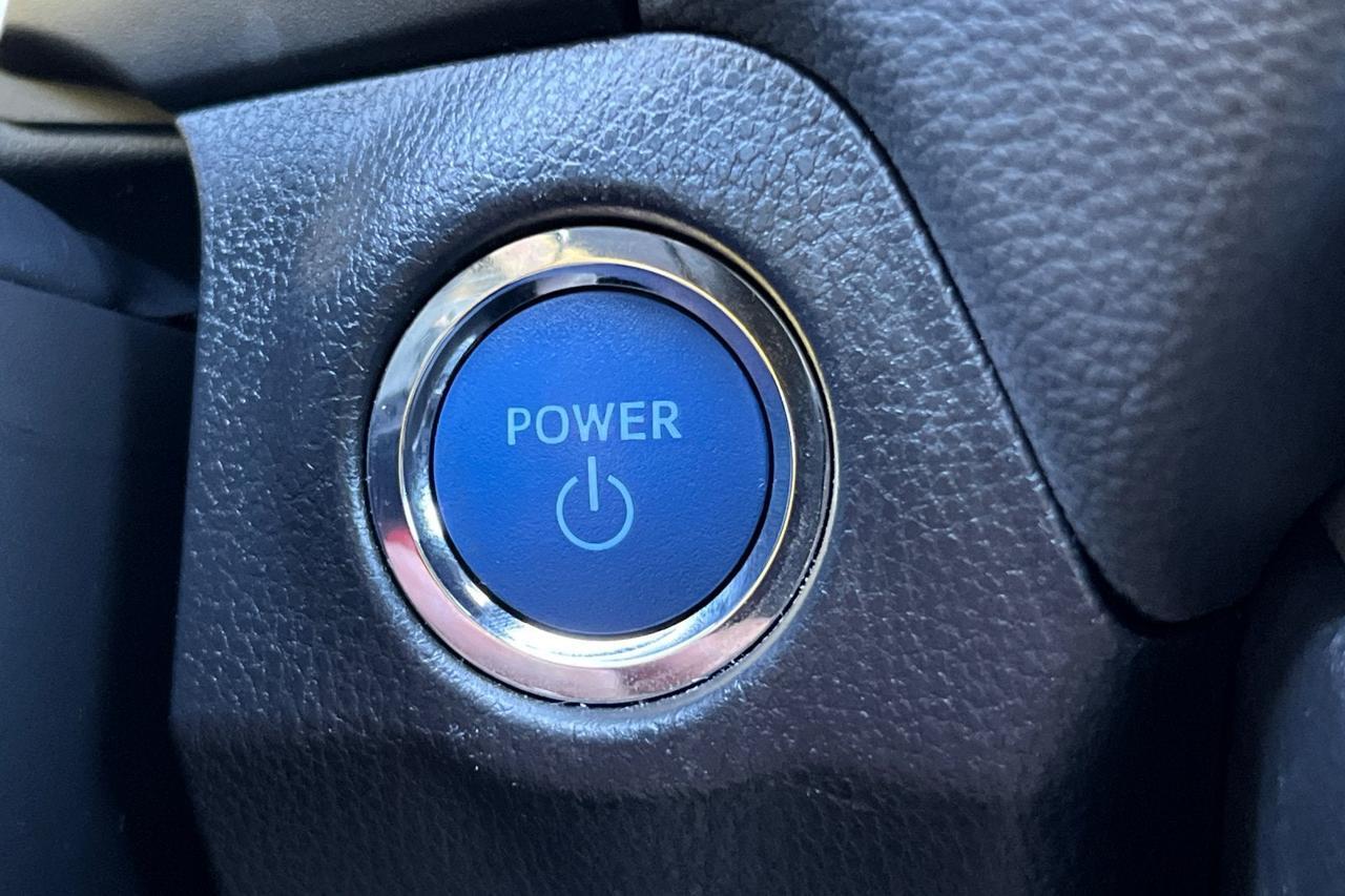 2022 Toyota RAV4 Hybrid XLE Roseville CA