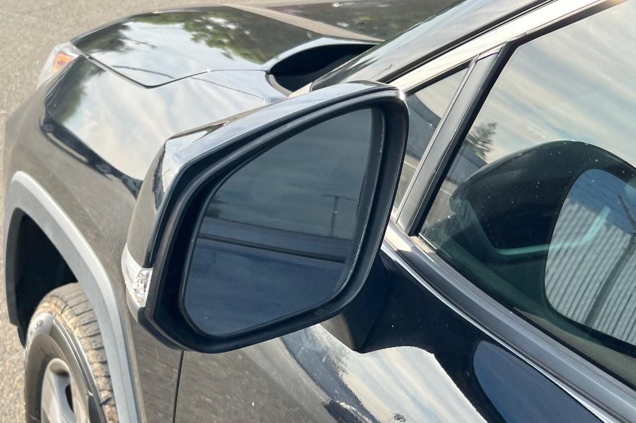 2022 Toyota RAV4 Hybrid XLE Roseville CA