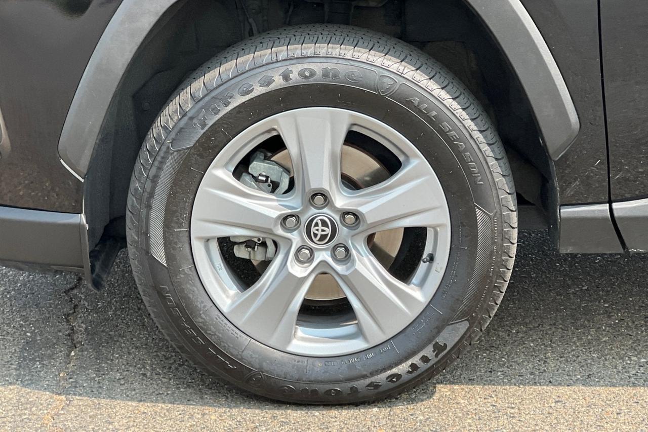2022 Toyota RAV4 Hybrid XLE Roseville CA