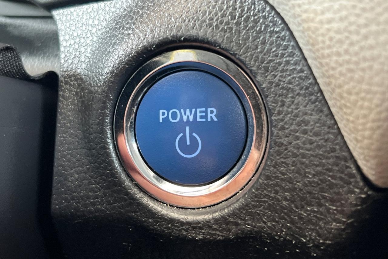 2022 Toyota RAV4 Hybrid XLE Roseville CA