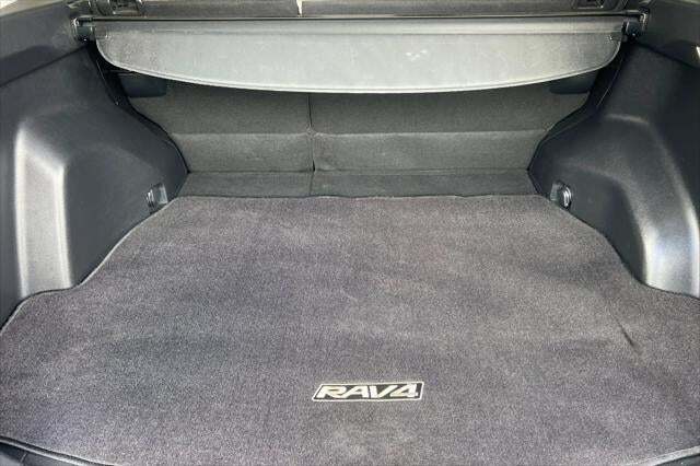 2022 Toyota RAV4 Hybrid XLE Roseville CA