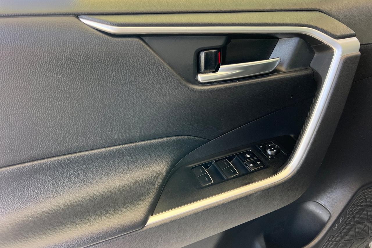 2022 Toyota RAV4 Hybrid XLE Roseville CA