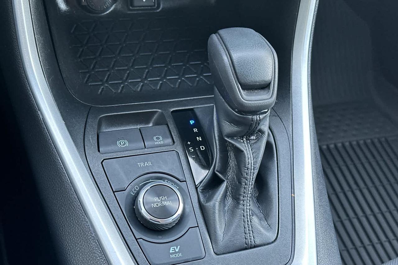2022 Toyota RAV4 Hybrid XLE Roseville CA