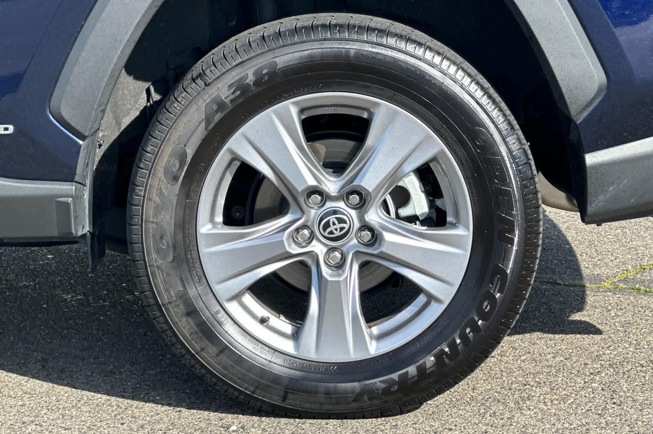 2022 Toyota RAV4 Hybrid XLE Roseville CA