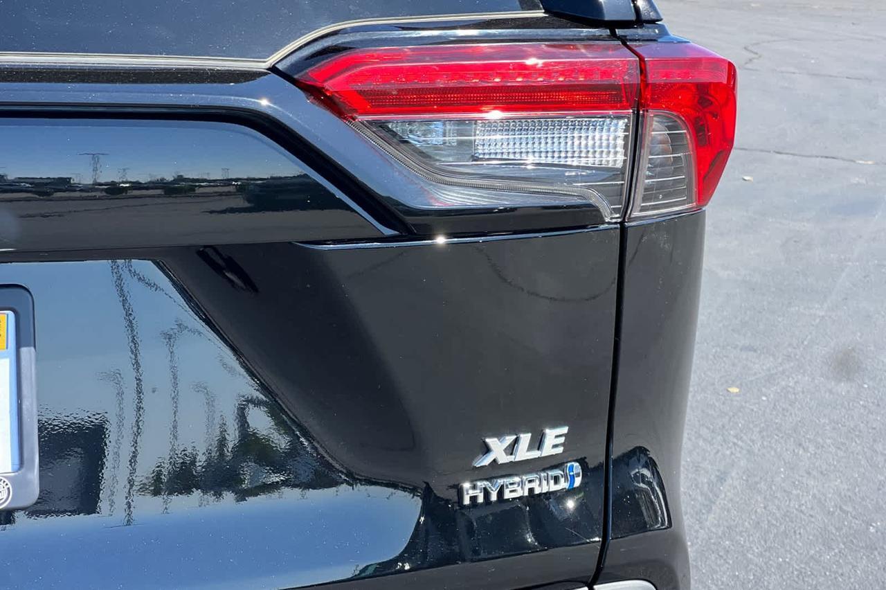 2022 Toyota RAV4 Hybrid XLE Roseville CA