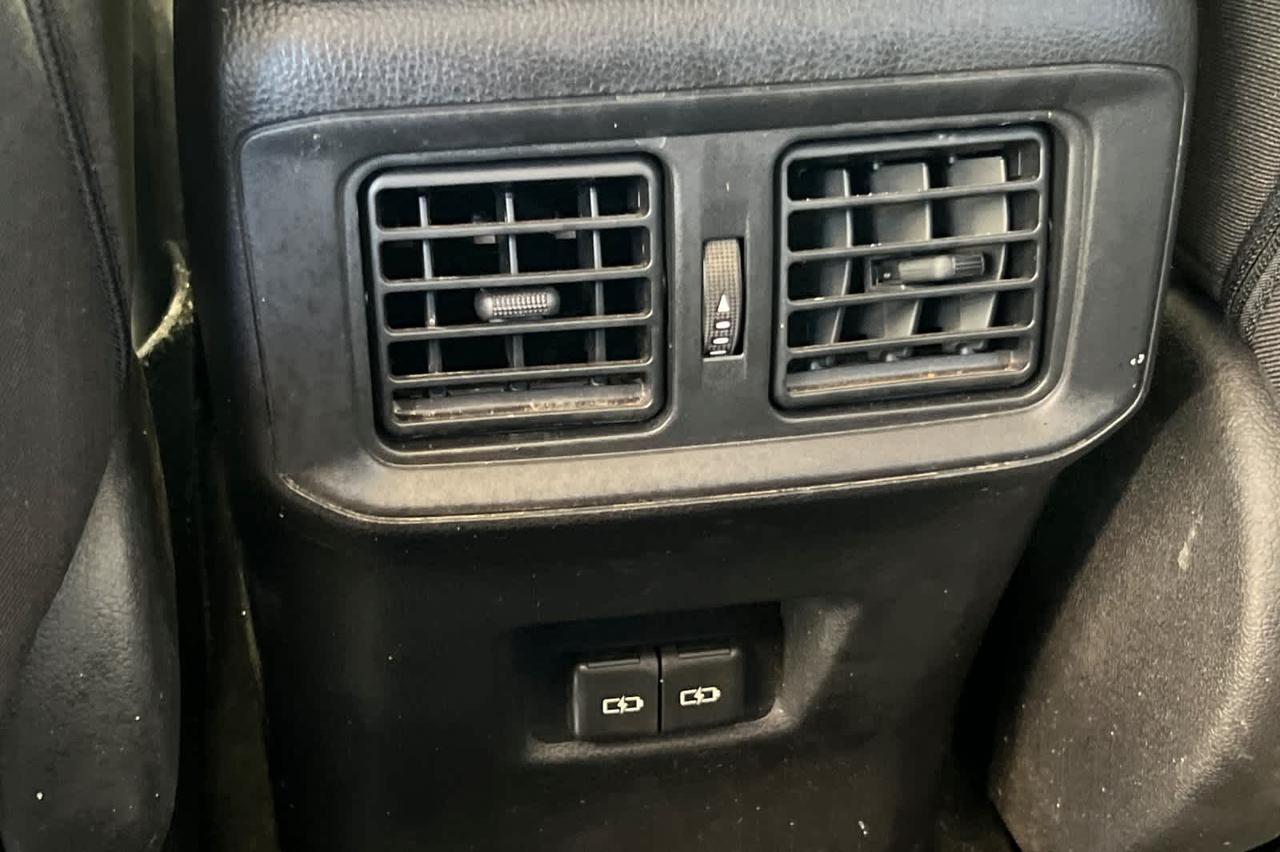 2022 Toyota RAV4 Hybrid XLE Roseville CA