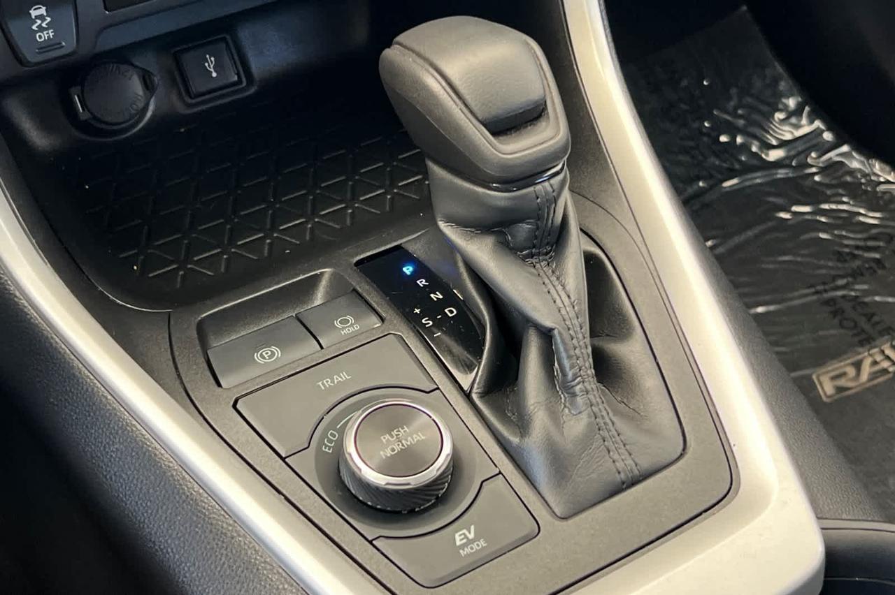 2022 Toyota RAV4 Hybrid XLE Roseville CA