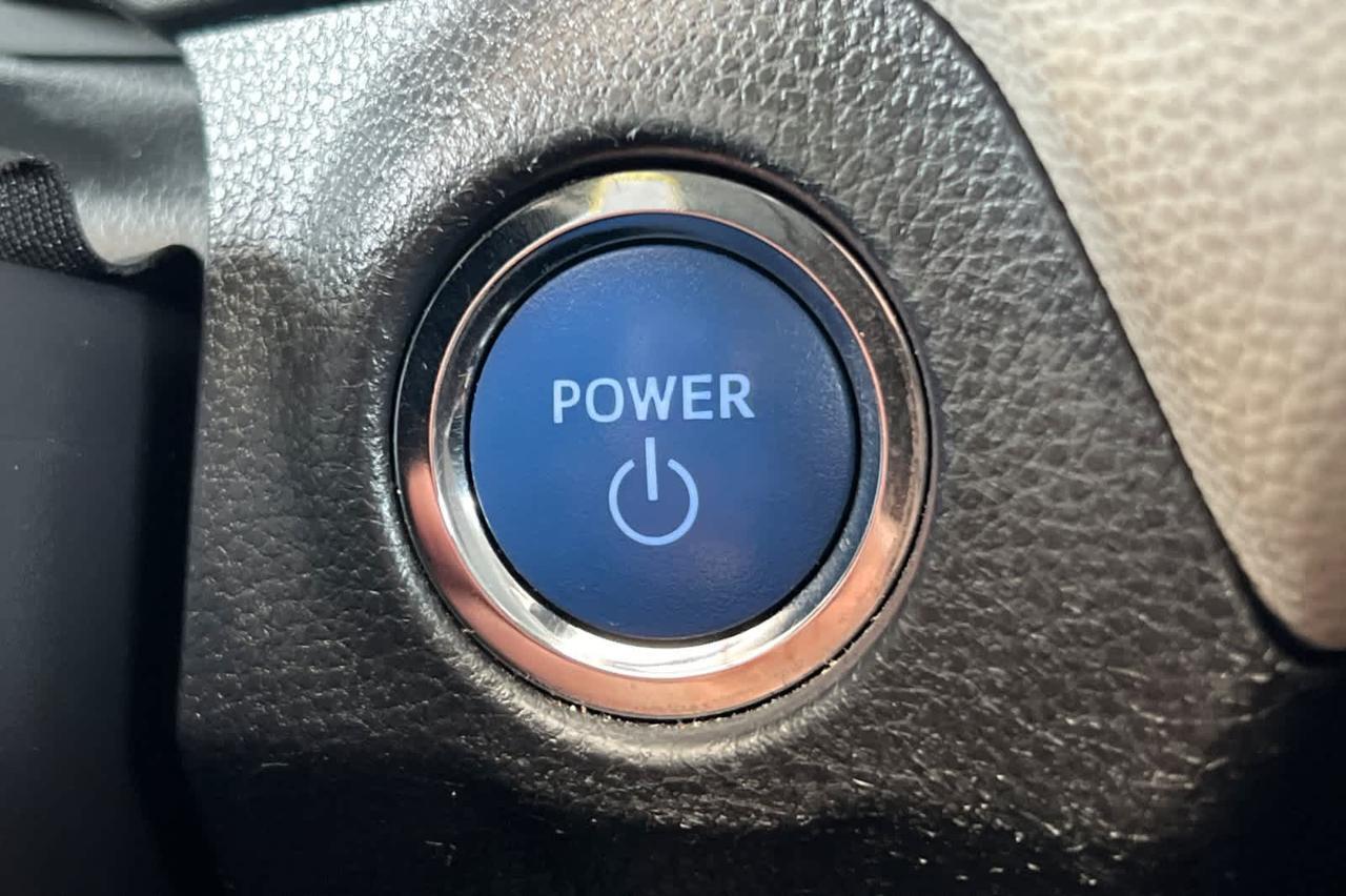 2022 Toyota RAV4 Hybrid XLE Roseville CA