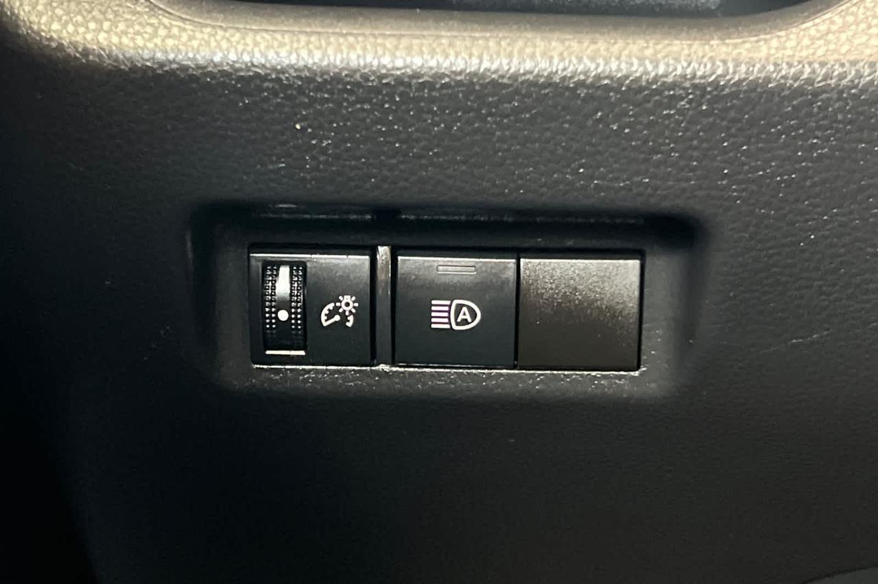 2022 Toyota RAV4 Hybrid XLE Roseville CA