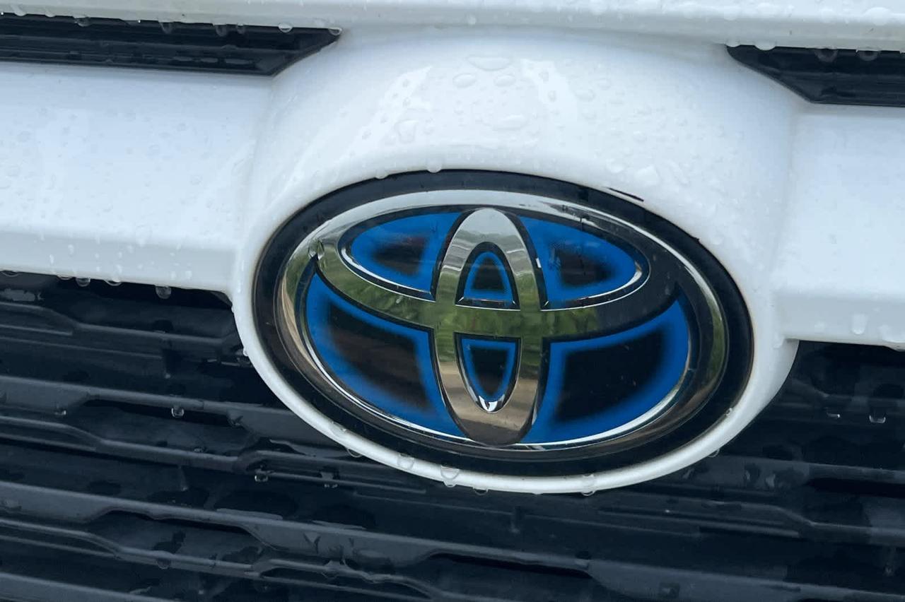 2022 Toyota RAV4 Hybrid XLE Roseville CA