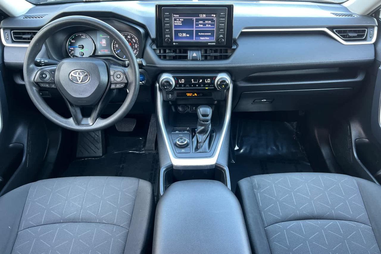 2022 Toyota RAV4 Hybrid XLE