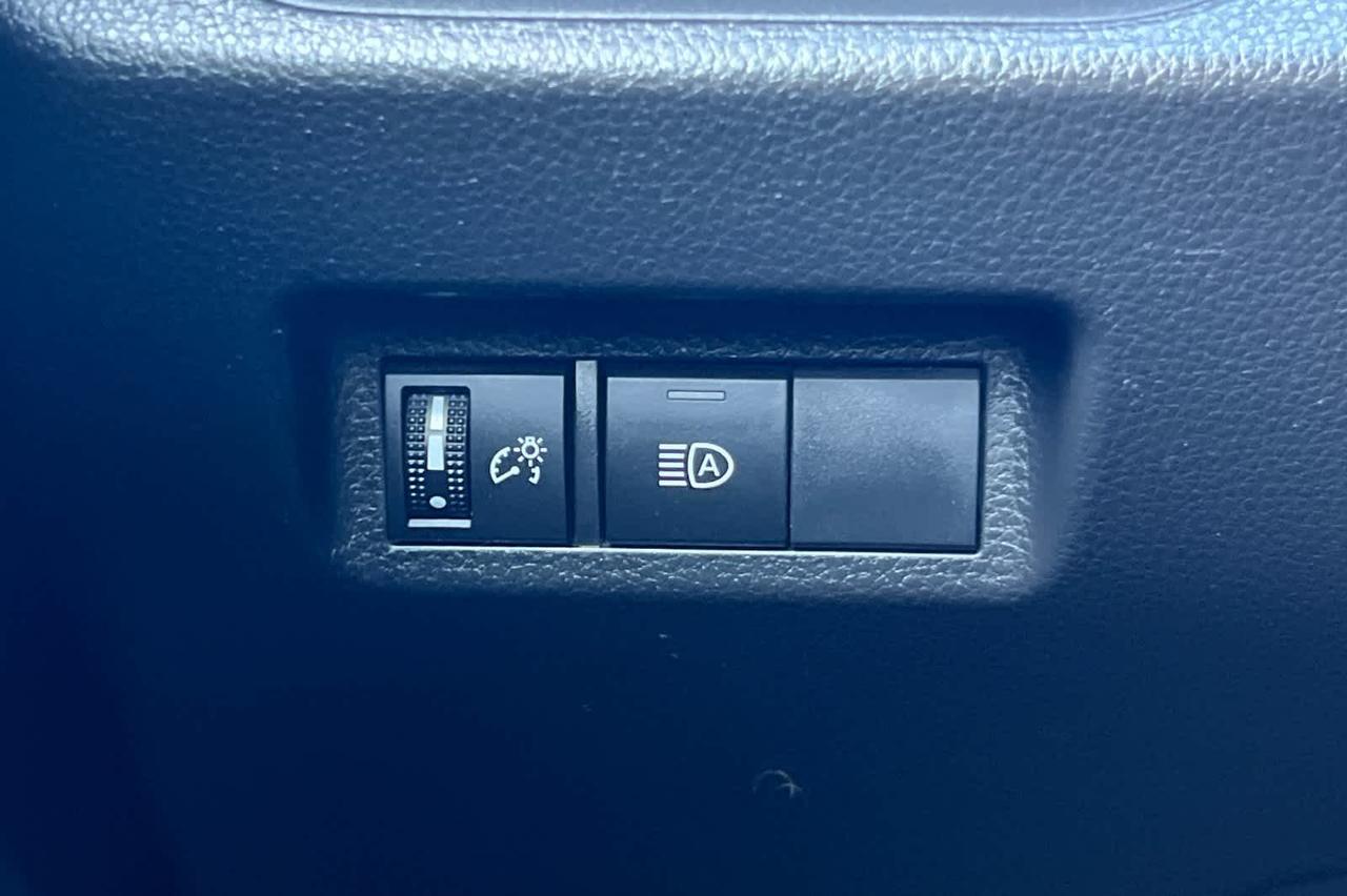 2022 Toyota RAV4 Hybrid XLE Roseville CA