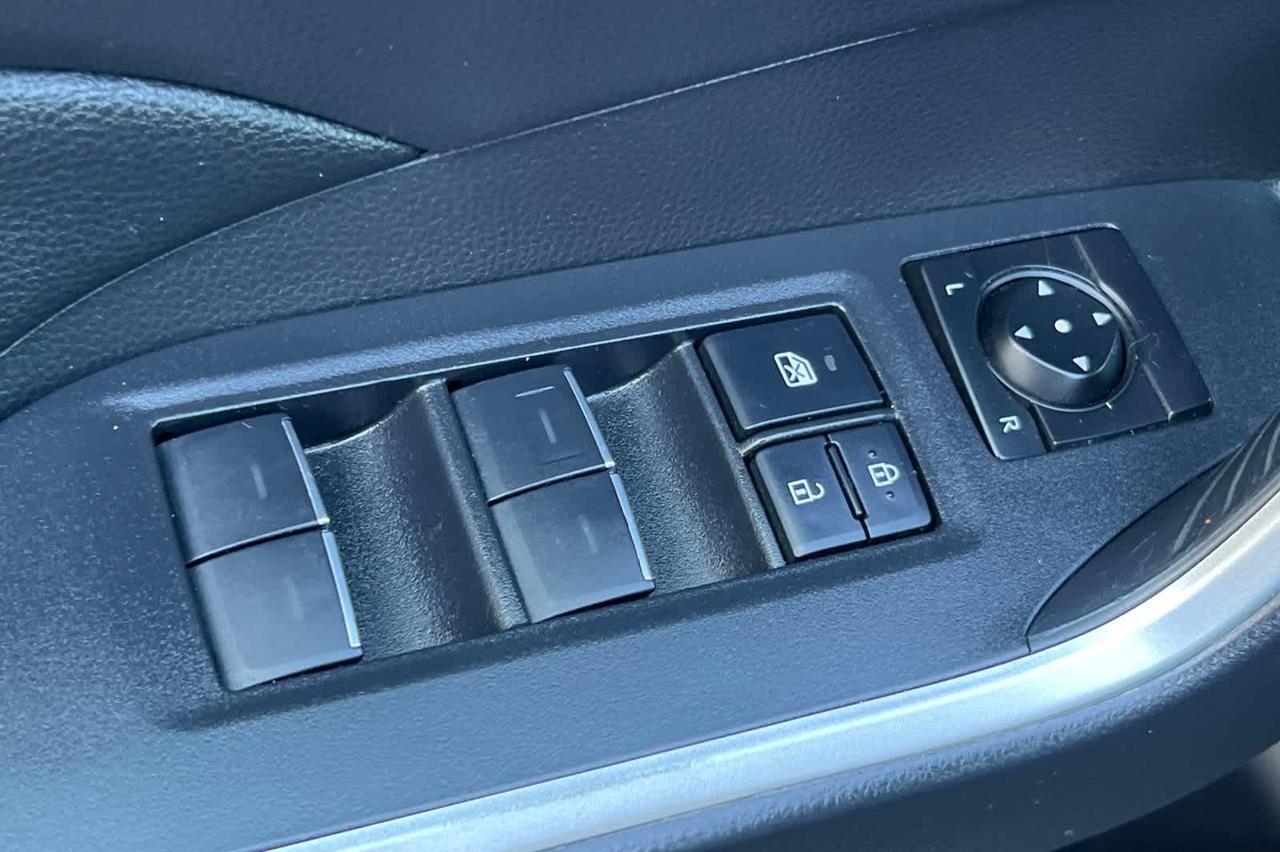 2022 Toyota RAV4 Hybrid XLE Roseville CA