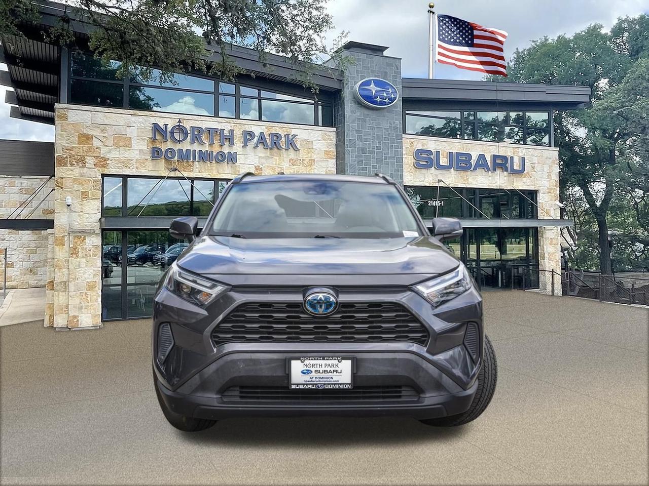 2022 Toyota RAV4 Hybrid XLE