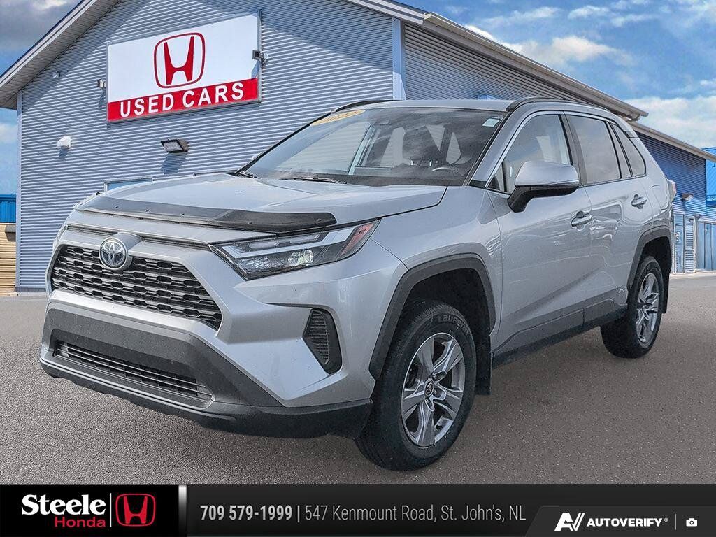 2022 Toyota RAV4 Hybrid XLE