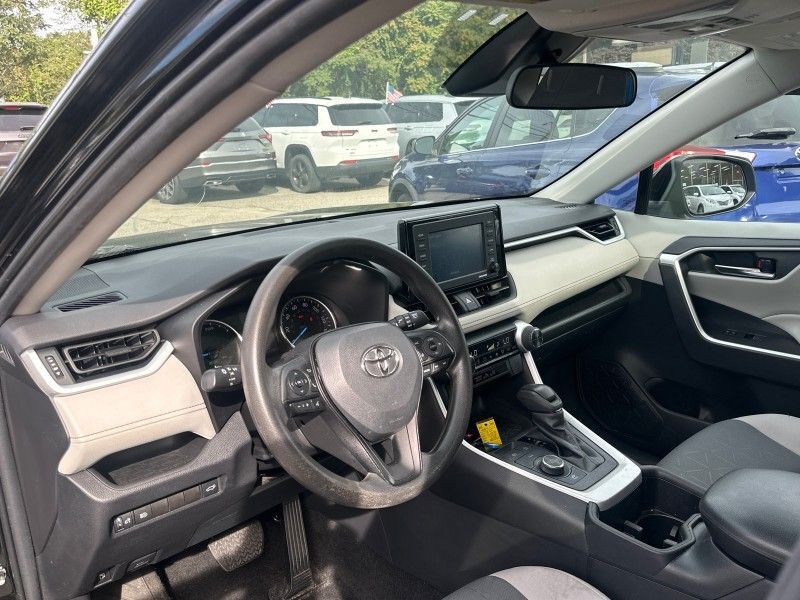 2022 Toyota RAV4 Hybrid XLE Worcester MA