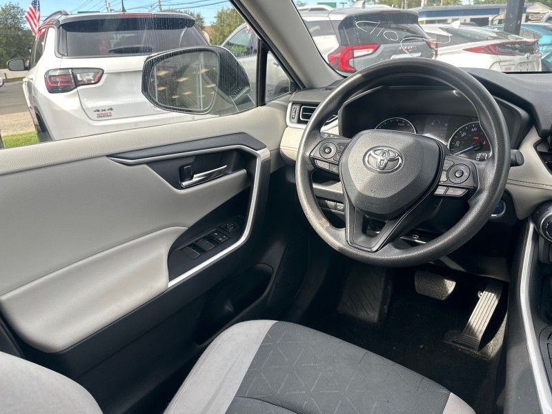 2022 Toyota RAV4 Hybrid XLE Worcester MA