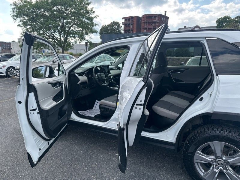 2022 Toyota RAV4 Hybrid XLE Worcester MA