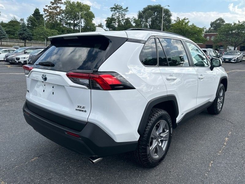 2022 Toyota RAV4 Hybrid XLE Worcester MA