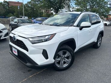 2022_Toyota_RAV4 Hybrid_XLE_ Worcester MA