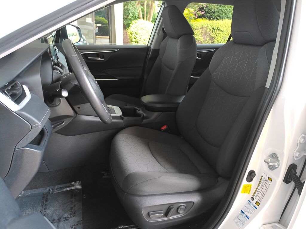 2022 Toyota RAV4 Hybrid XLE Richmond VA