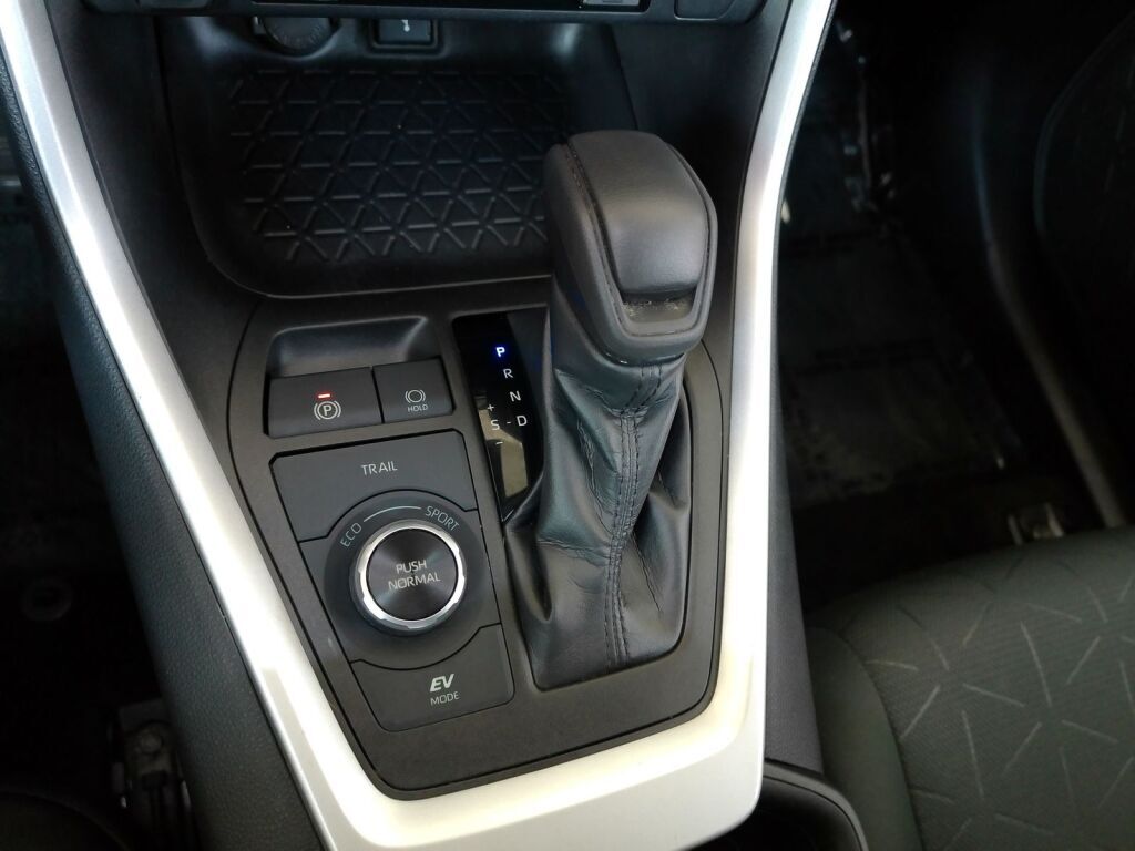 2022 Toyota RAV4 Hybrid XLE Richmond VA